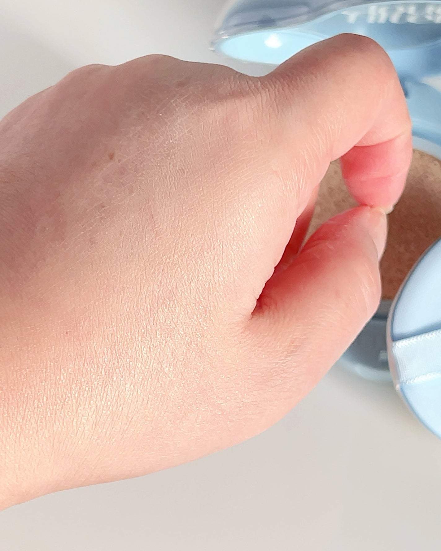 クラウドフィルタークッション/ETUDE/クッションファンデーションを使ったクチコミ(6枚目)