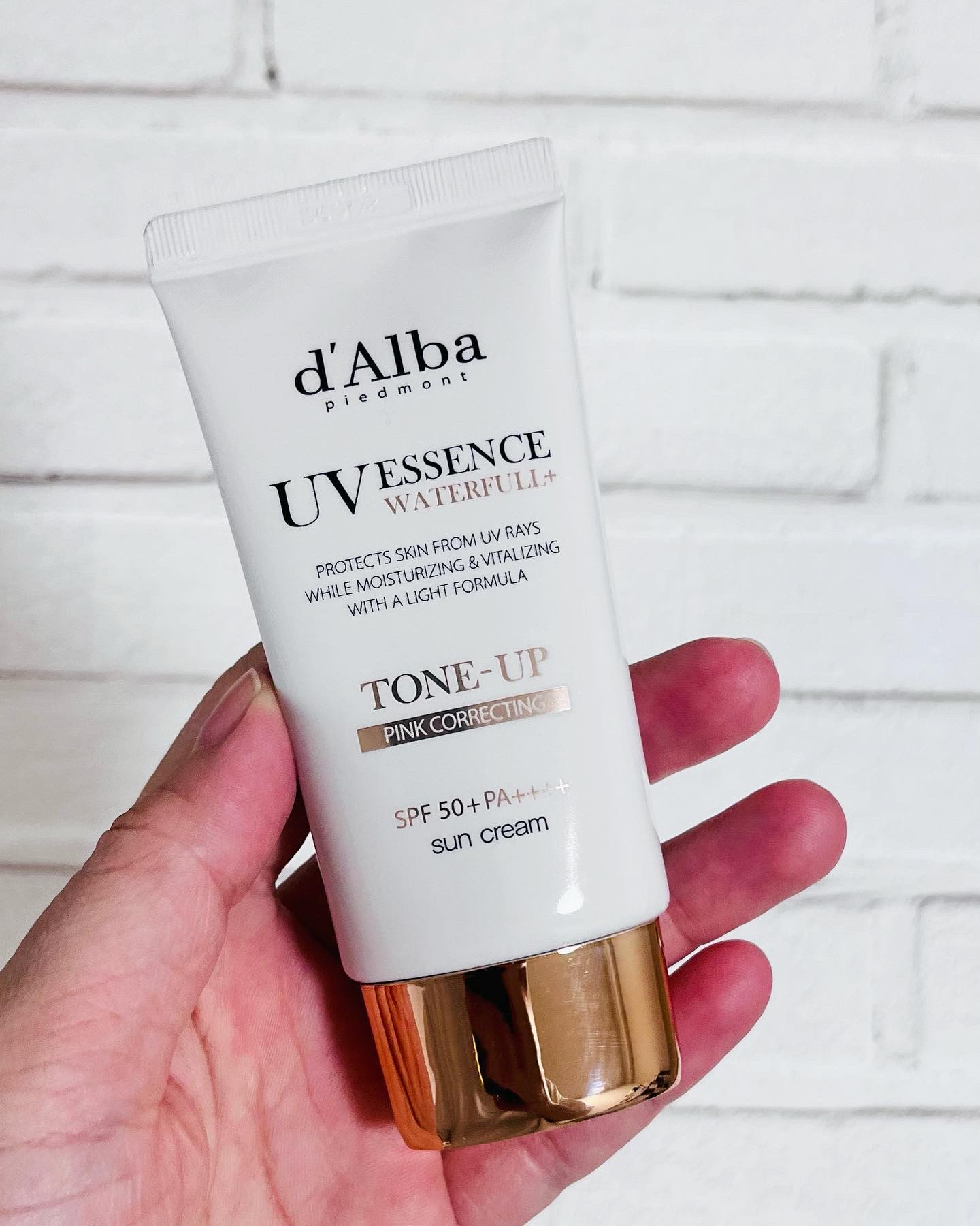 ウォータフルトーンアップサンクリーム/ダルバ/日焼け止めクリームを使ったクチコミ（1枚目）