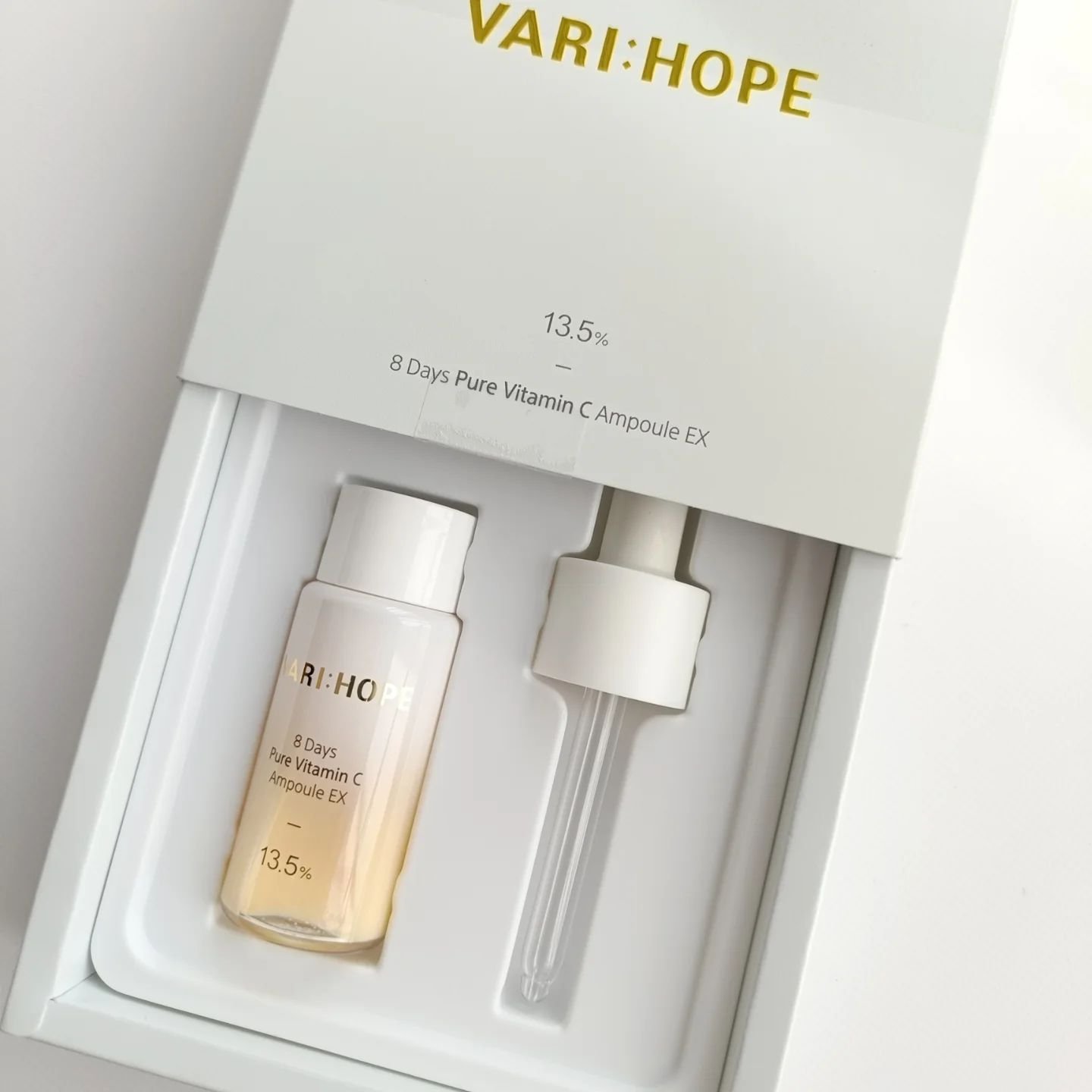 ８デイズピュアビタミンCアンプル/VARI:HOPE/美容液を使ったクチコミ（2枚目）