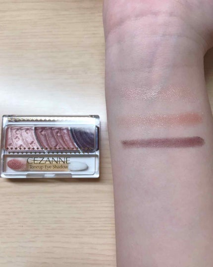 トーンアップアイシャドウ/CEZANNE/アイシャドウパレットを使ったクチコミ(2枚目)