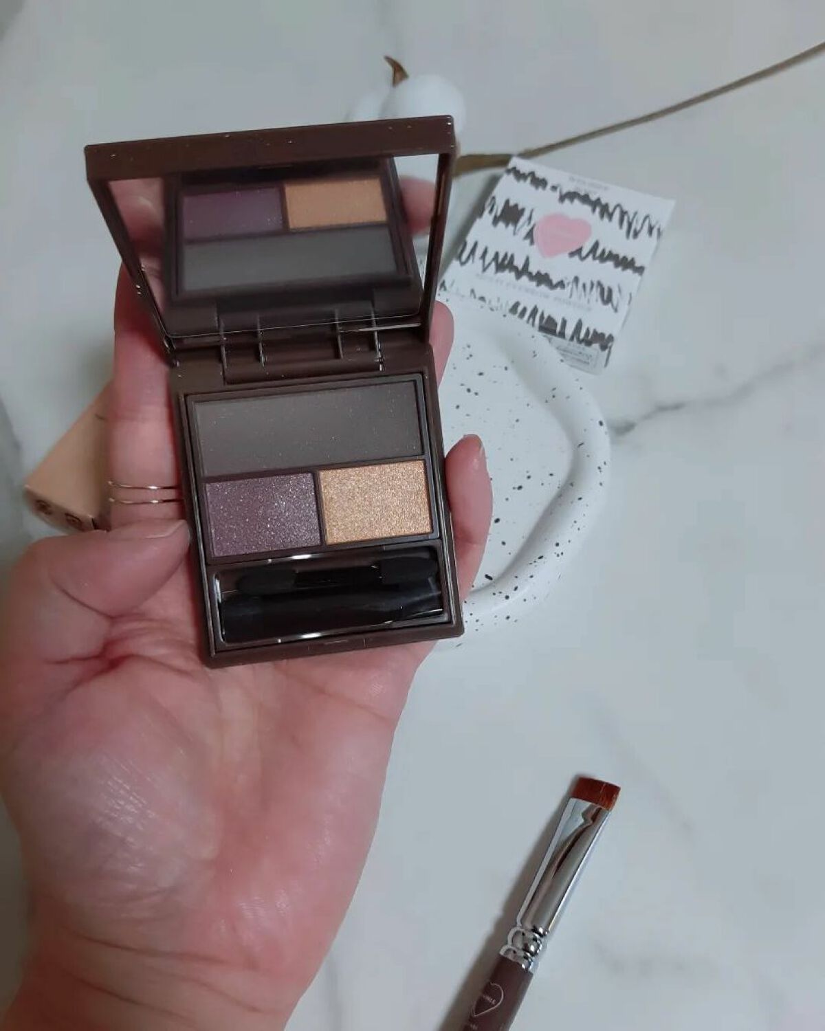 フーミー マルチアイブロウパウダー/WHOMEE/パウダーアイブロウを使ったクチコミ(2枚目)