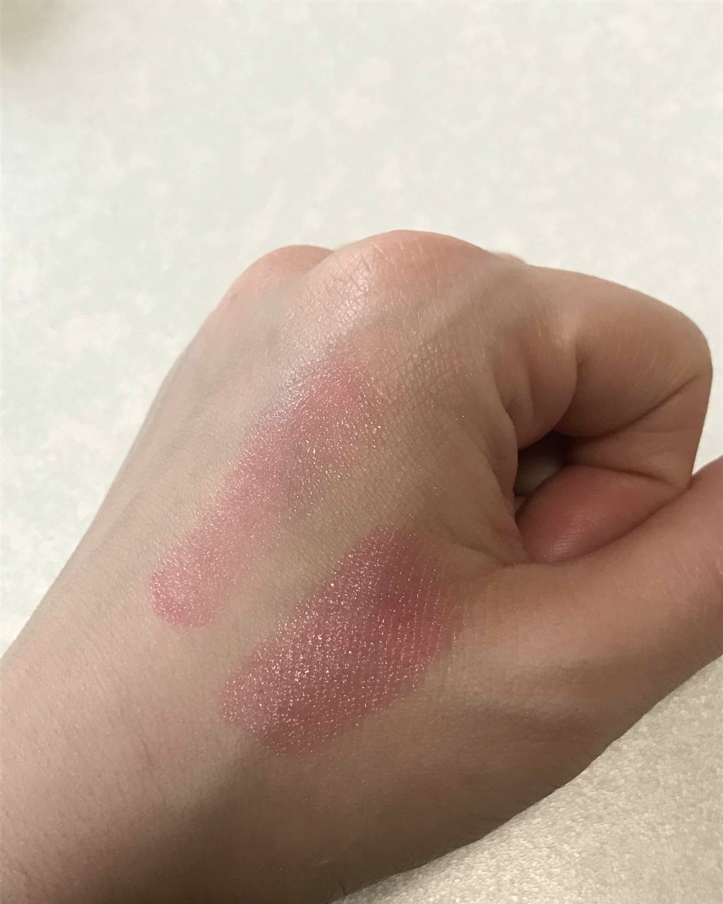 ラスティンググロスリップ/CEZANNE/口紅を使ったクチコミ（2枚目）