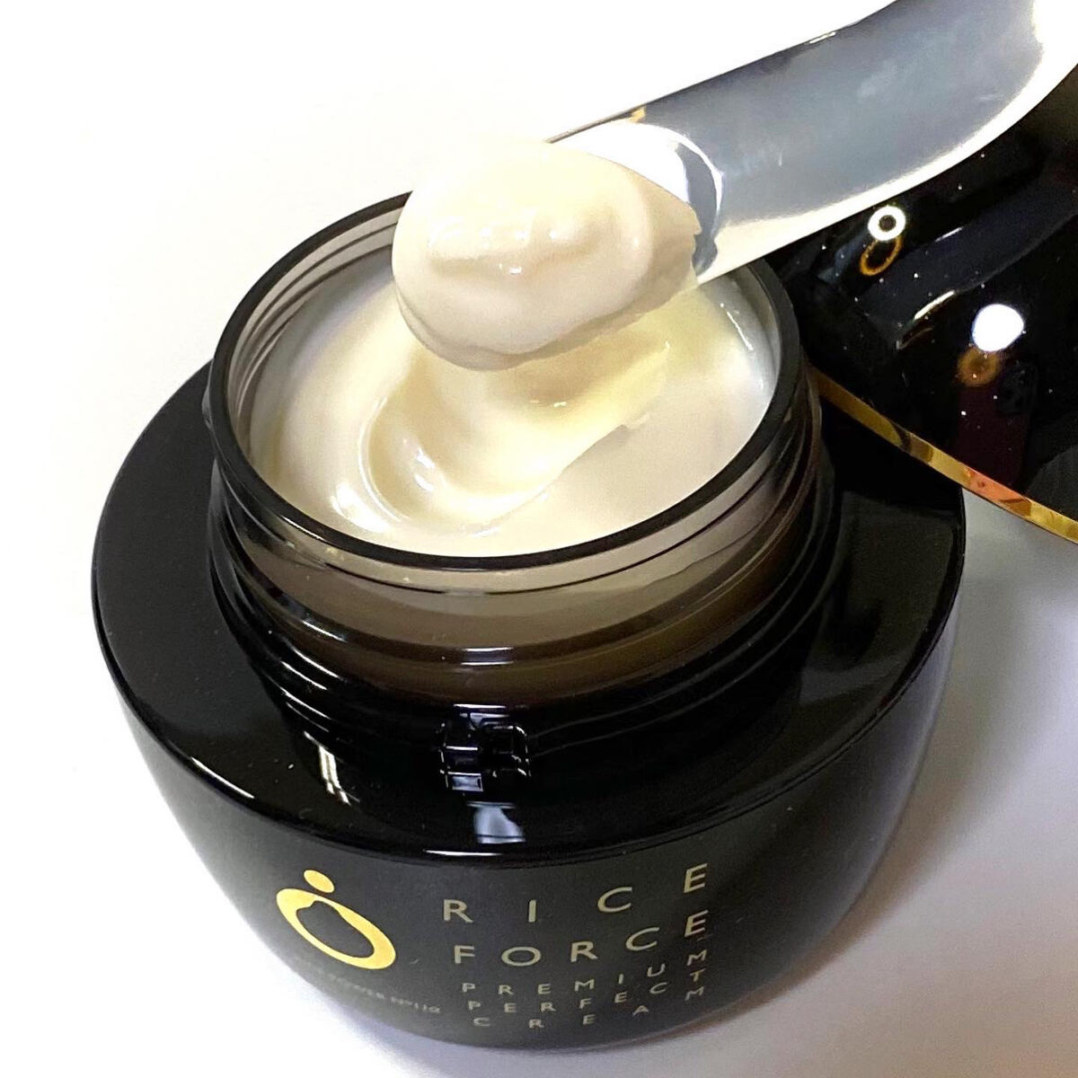 プレミアムパーフェクトクリーム/ライスフォース/フェイスクリームを使ったクチコミ（3枚目）