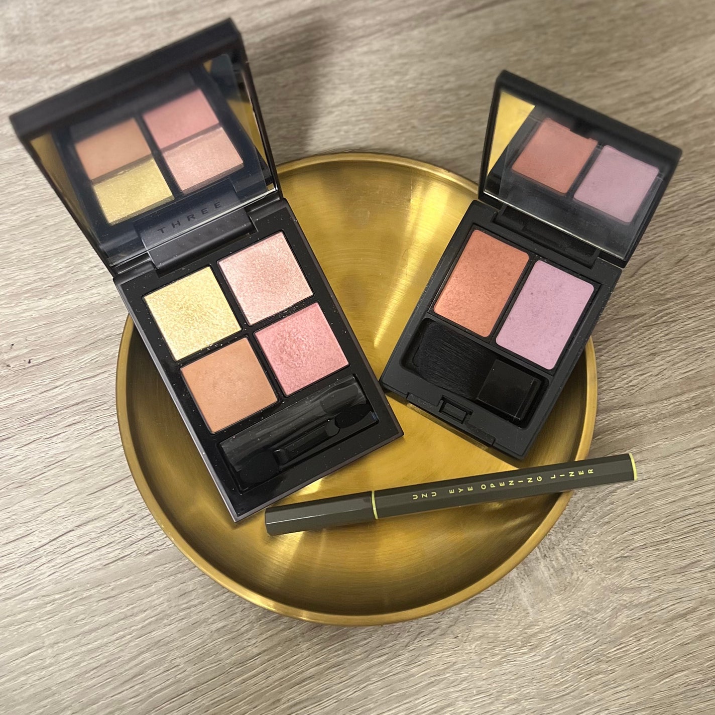 EYE OPENING LINER/UZU BY FLOWFUSHI/アイライナーを使ったクチコミ(1枚目)