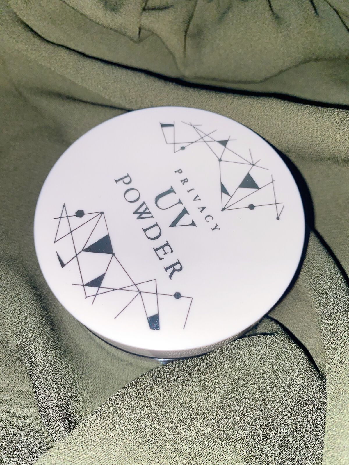 プライバシーUVパウダー50/プライバシー/ルースパウダーを使ったクチコミ（1枚目）