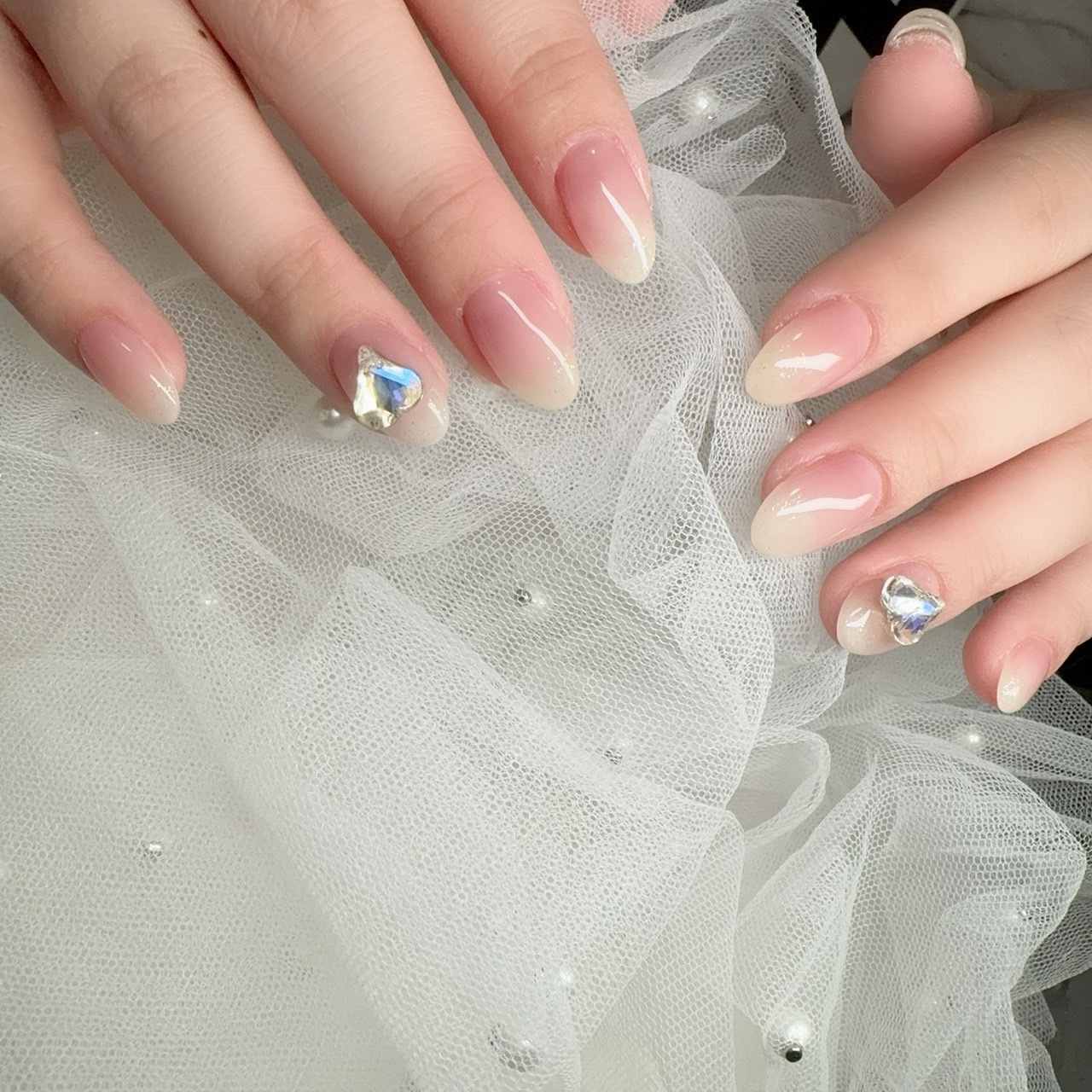 マオジェルmaojel ピタコヌレコ、102 マオジェル 102 white sparkling / マオネイル(mao nail) | LIPS