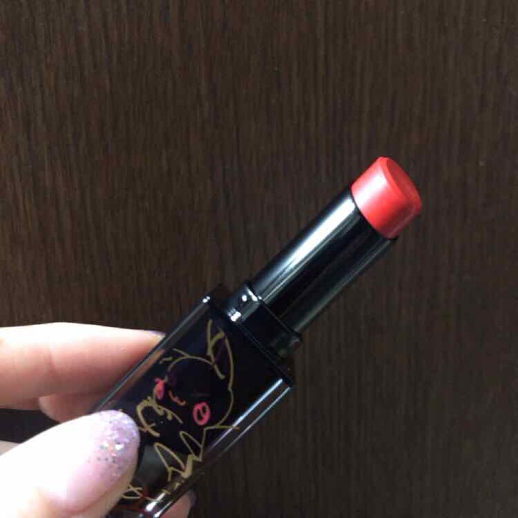 ルージュ アンリミテッド アンプリファイド<2019年クリスマスコフレ限定>/shu uemura/口紅を使ったクチコミ(2枚目)