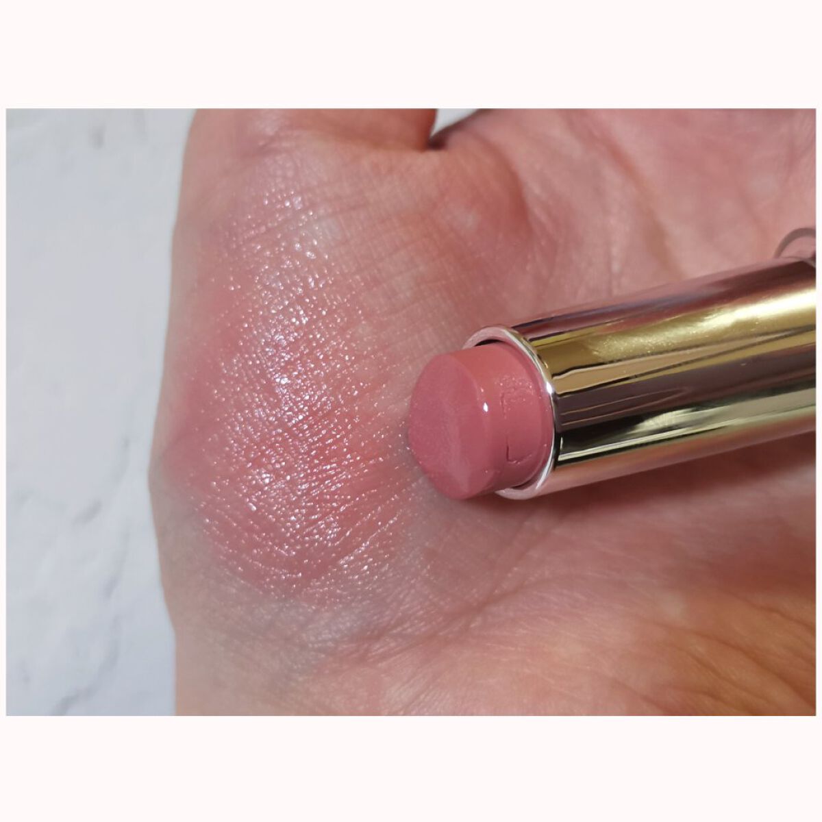 ラスティンググロスリップ/CEZANNE/口紅を使ったクチコミ（3枚目）