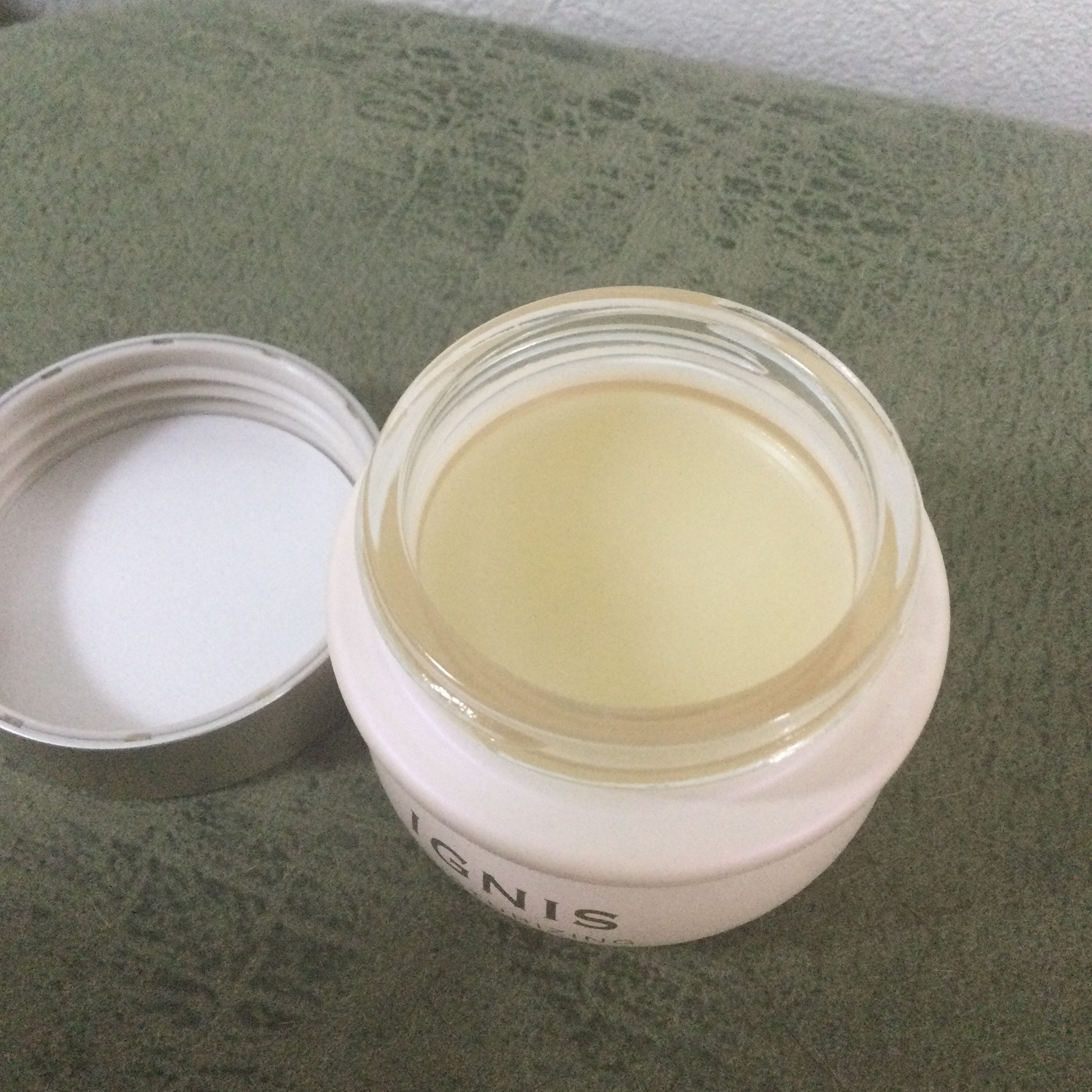 モイスチュアライジング レスキュー バーム /IGNIS/フェイスバームを使ったクチコミ（2枚目）