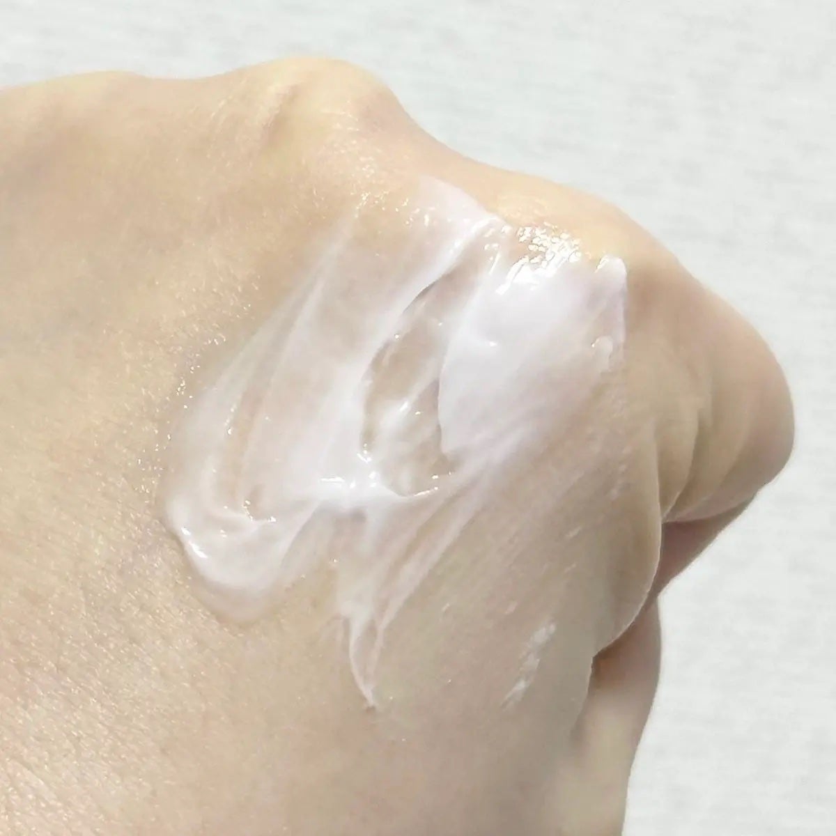 モイスト クリーム/イオナ エフ/フェイスクリームを使ったクチコミ(3枚目)