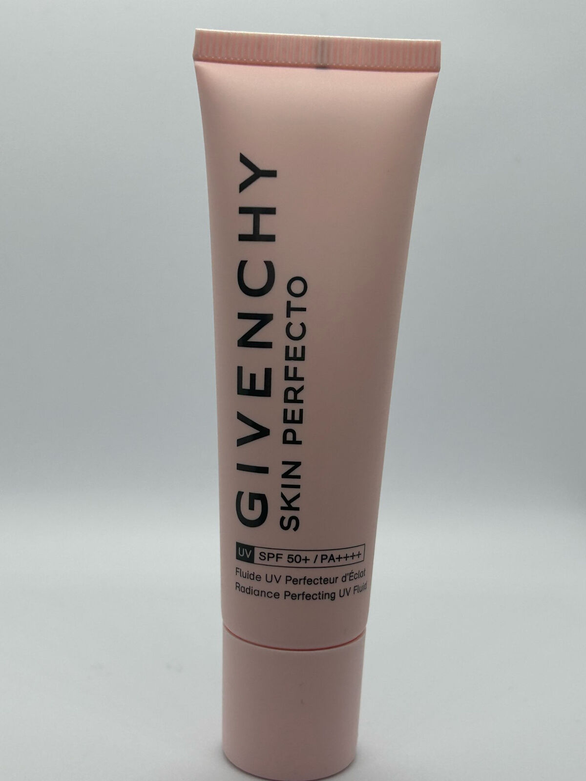 スキン PFCT UV フルイド/GIVENCHY/日焼け止めミルクを使ったクチコミ（1枚目）