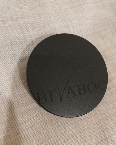 #PR　

﻿「自分で自分にかける魔法」というコンセプトのもと、BIVABOOから新登場した「ベルベットジュエルクッションファンデーション」を使っています。

パッケージのデザインは、シンプルながらもス