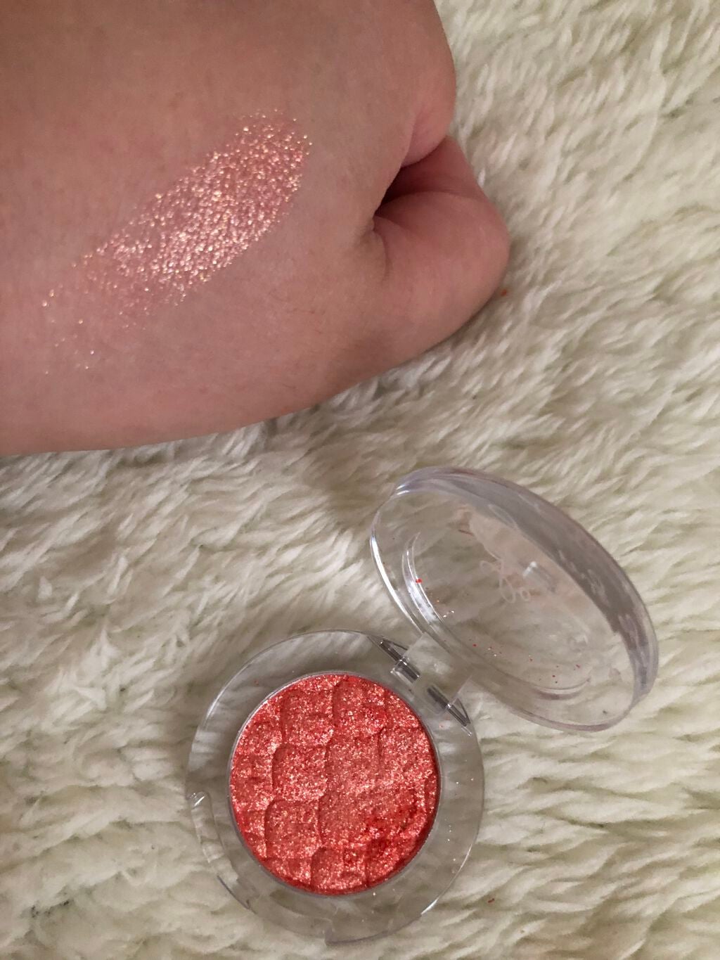 ルックアット マイアイジュエル/ETUDE/単色アイシャドウを使ったクチコミ(2枚目)