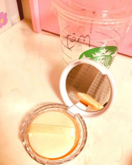 UVクリアフェイスパウダー/CEZANNE/プレストパウダーを使ったクチコミ(3枚目)