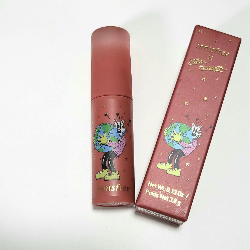 エアリー マットティント 2021 Green Holidays Edition/innisfree/口紅を使ったクチコミ（2枚目）