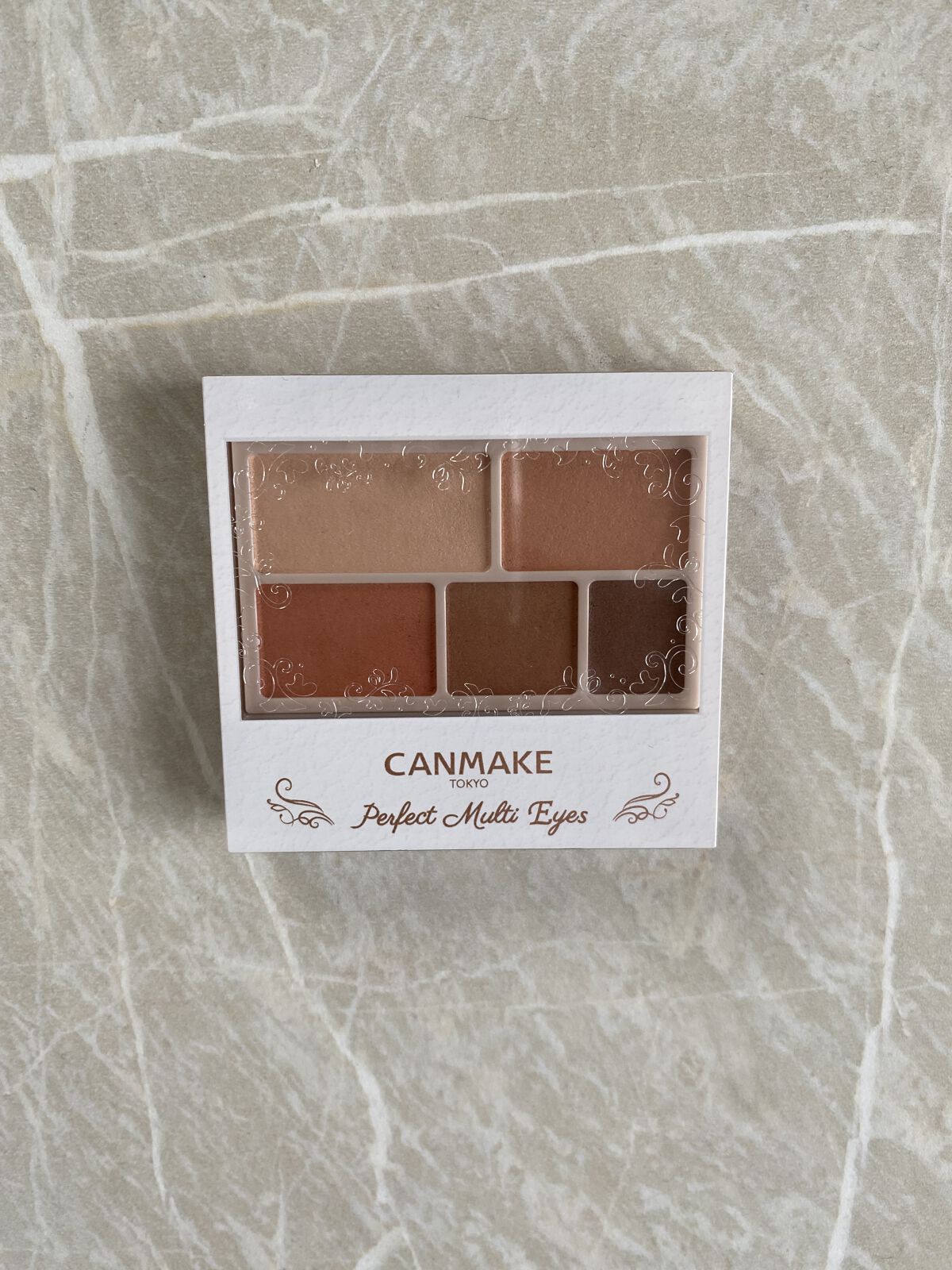 パーフェクトマルチアイズ/キャンメイク/アイシャドウパレットを使ったクチコミ（1枚目）