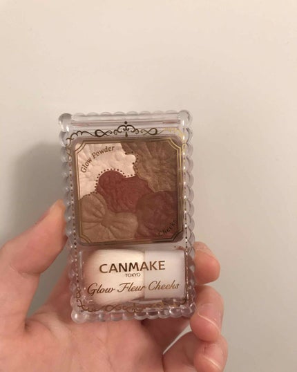 グロウフルールチークス/キャンメイク/パウダーチークを使ったクチコミ(1枚目)