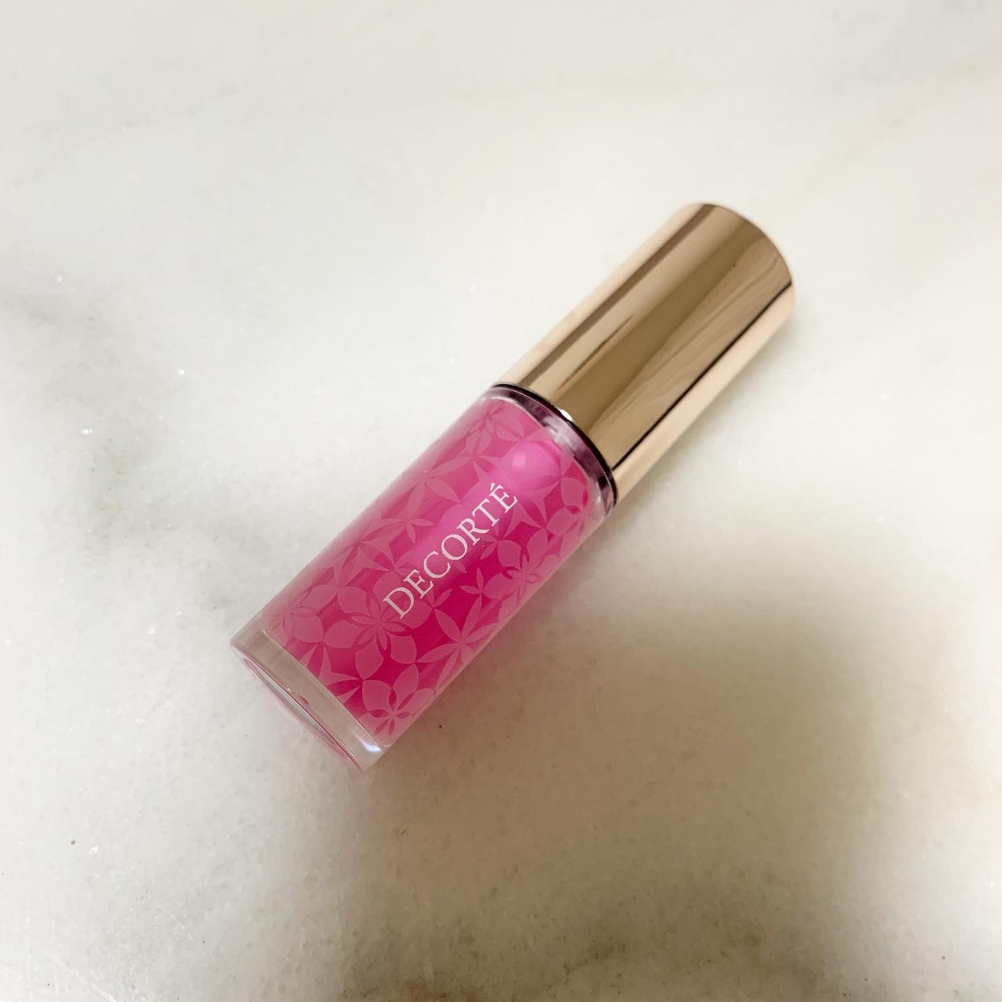 リップ オイル 04 fuchsia rose/DECORTÉ/リップオイルを使ったクチコミ（1枚目）