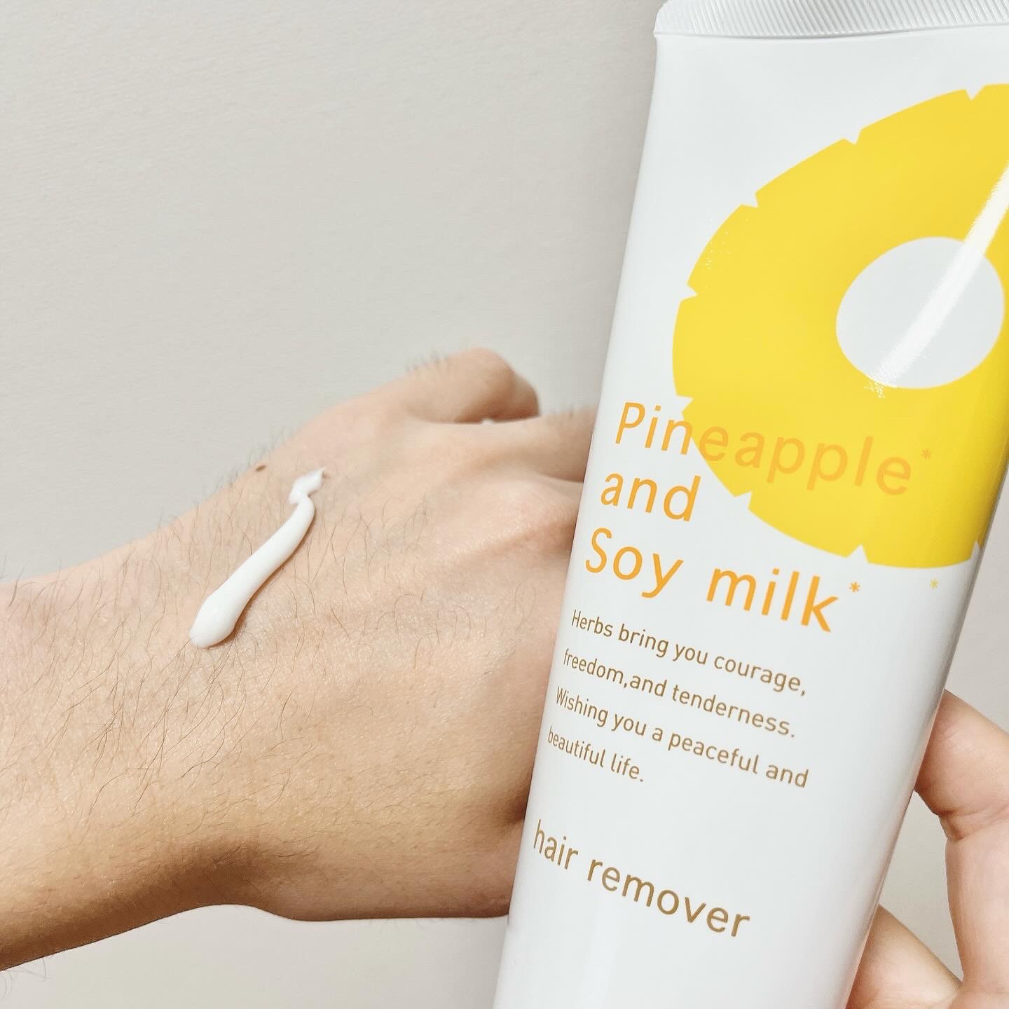 パイナップル豆乳除毛クリーム/鈴木ハーブ研究所/除毛クリームを使ったクチコミ（3枚目）