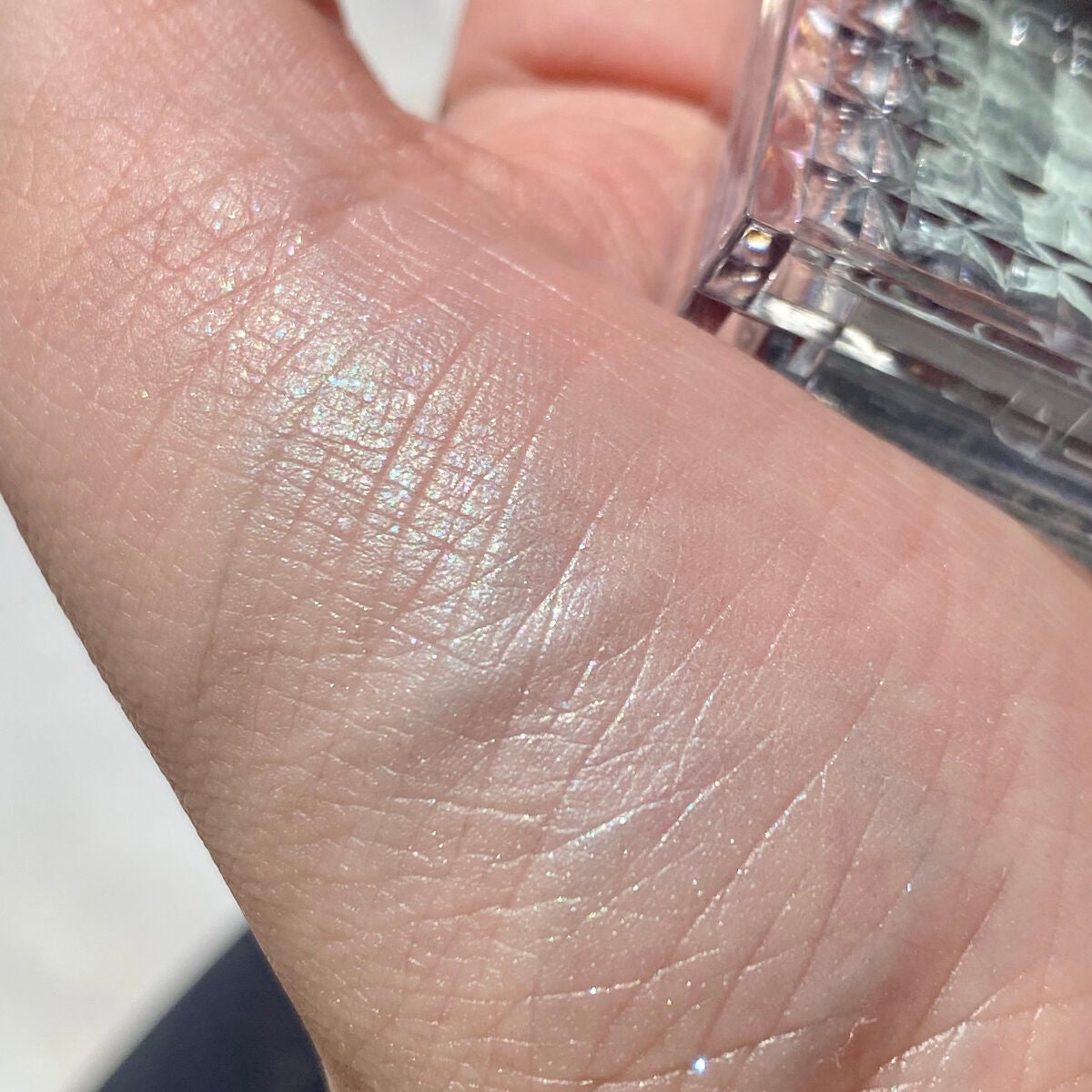 シングルカラーアイシャドウ/CEZANNE/単色アイシャドウを使ったクチコミ(3枚目)