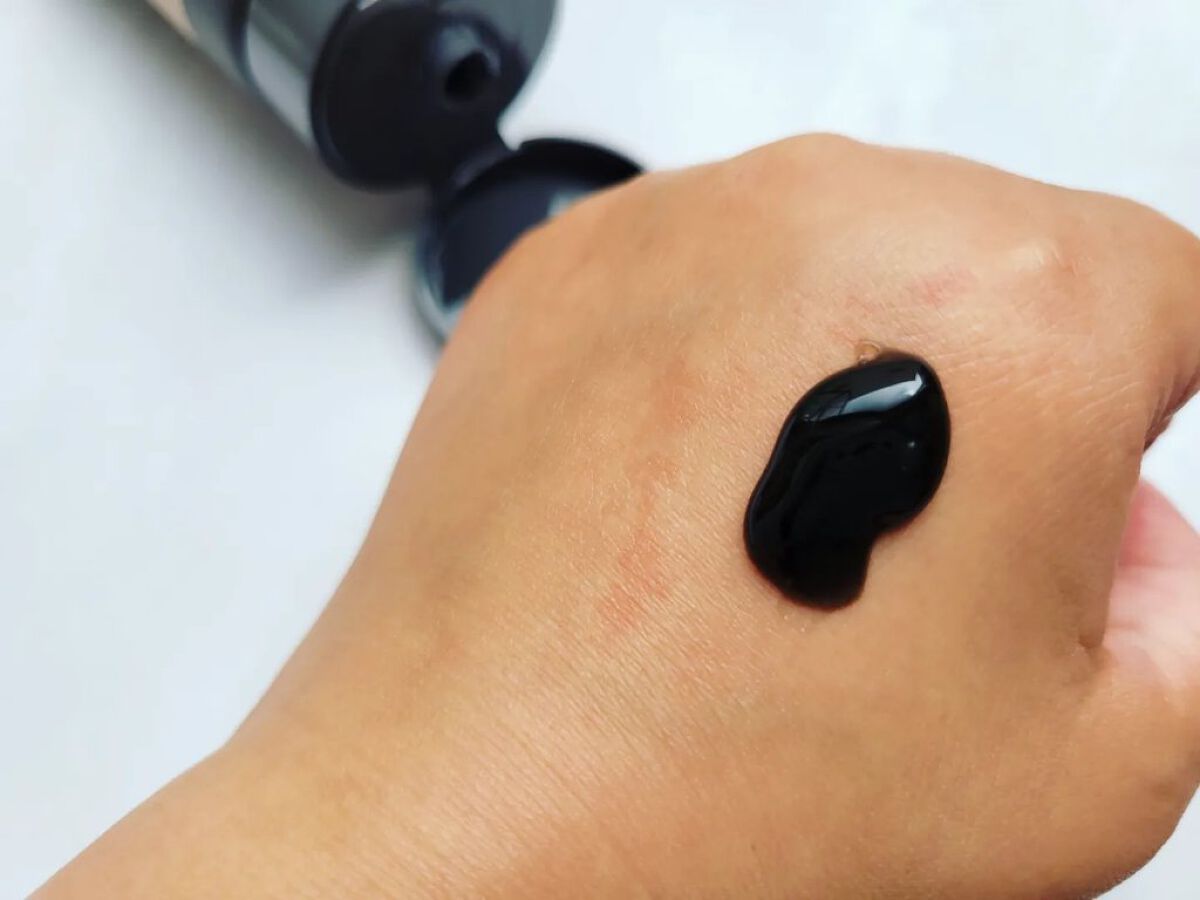 ブラックジェルクレンジング/.akaran/クレンジングジェルを使ったクチコミ（3枚目）