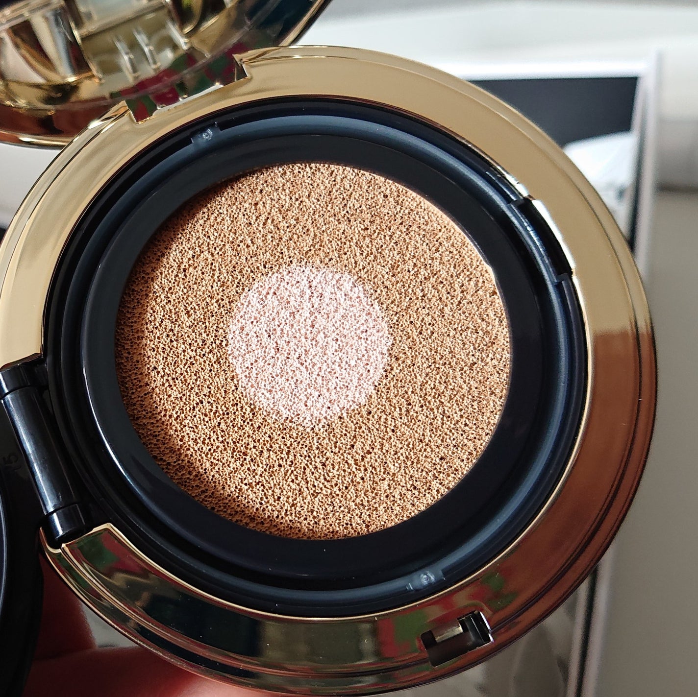 フローレス ルミエール ラディアンス パーフェクティング トーンアップ クッション/ローラ メルシエ/クッションファンデーションを使ったクチコミ(1枚目)