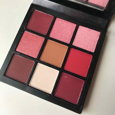 Obsessions Eyeshadow Palette/Huda Beauty/アイシャドウパレットを使ったクチコミ（2枚目）