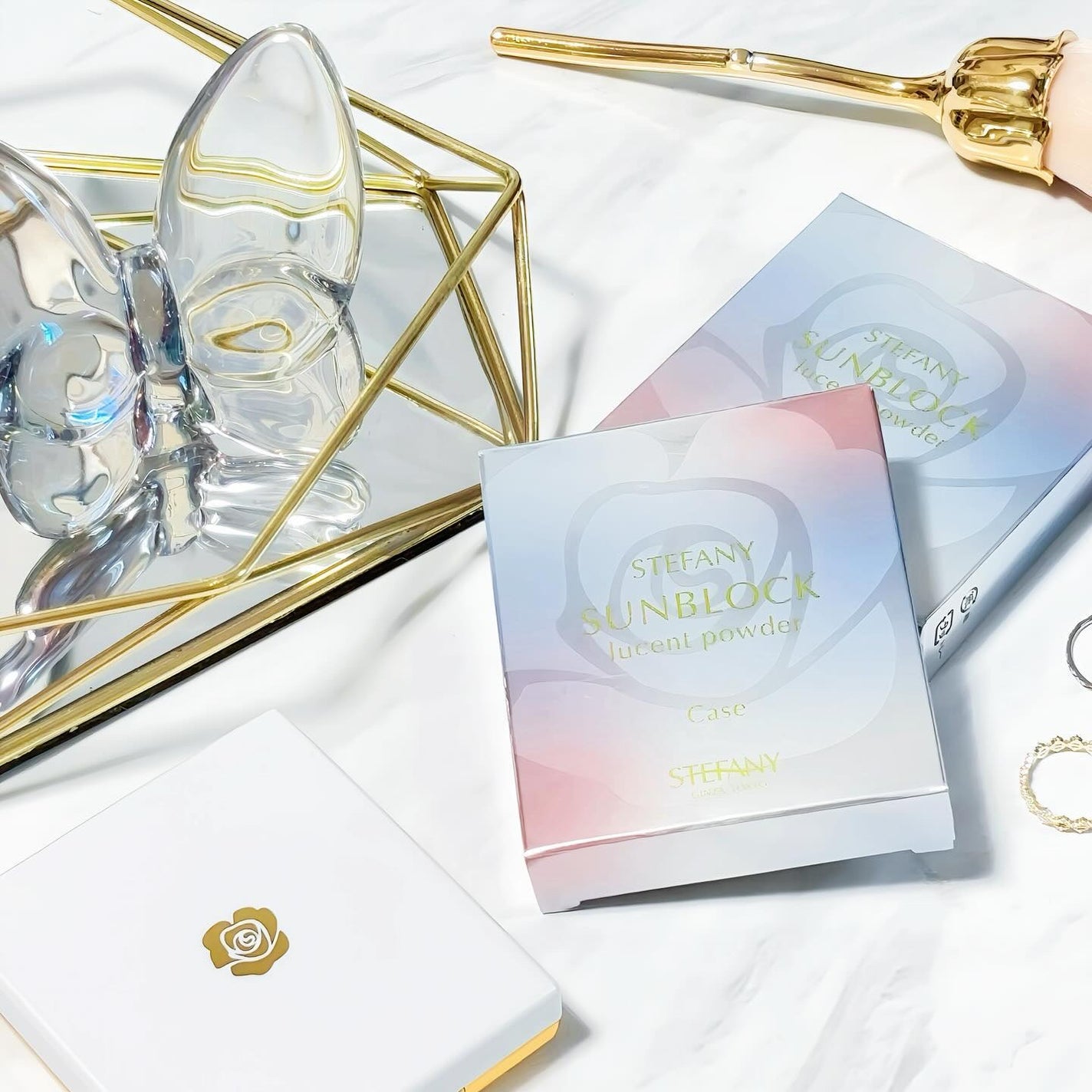 ステファニー サンブロック ルーセントパウダー Ⅲ/ステファニー/プレストパウダーを使ったクチコミ(5枚目)