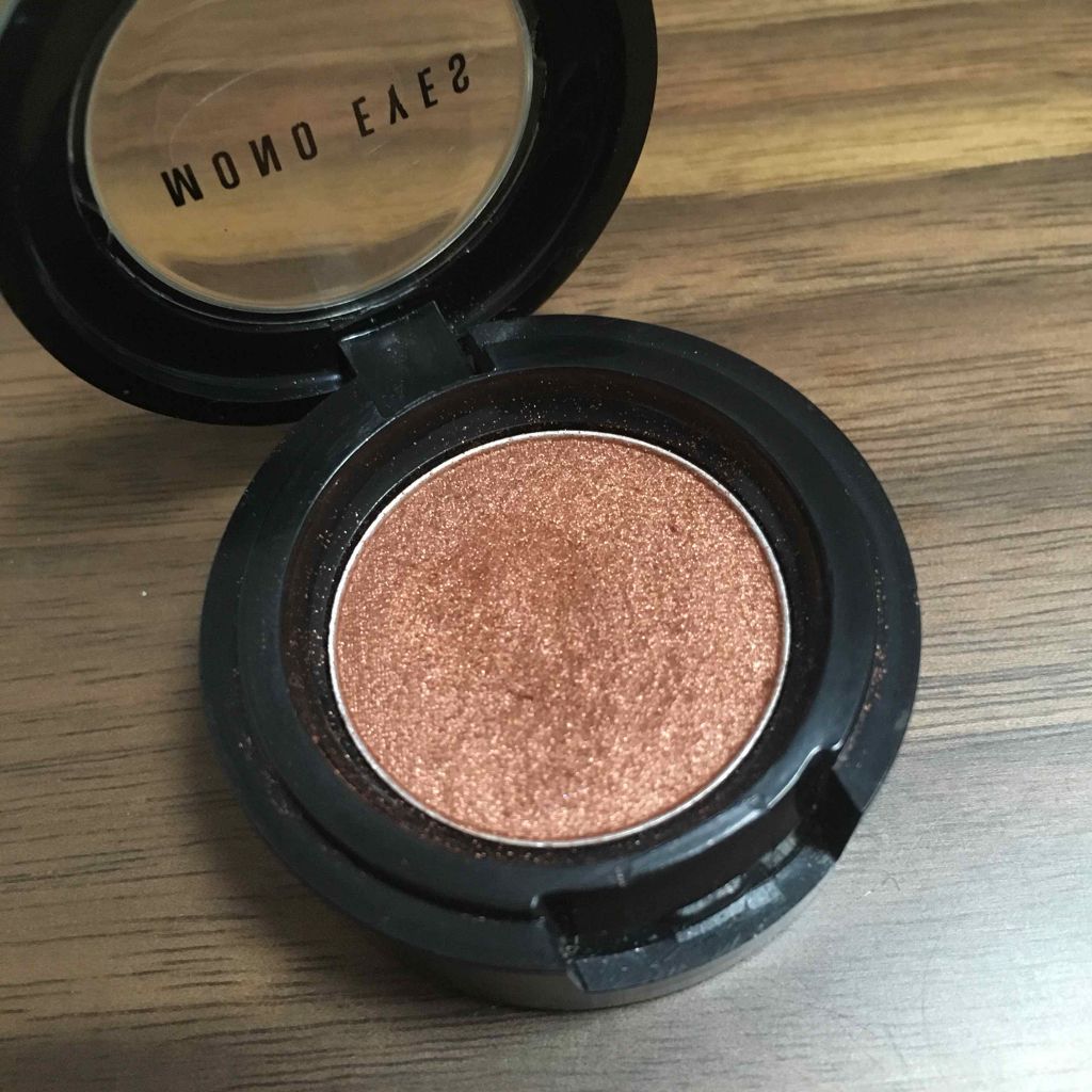 モノアイズ アイシャドウ/ARITAUM/単色アイシャドウを使ったクチコミ（2枚目）