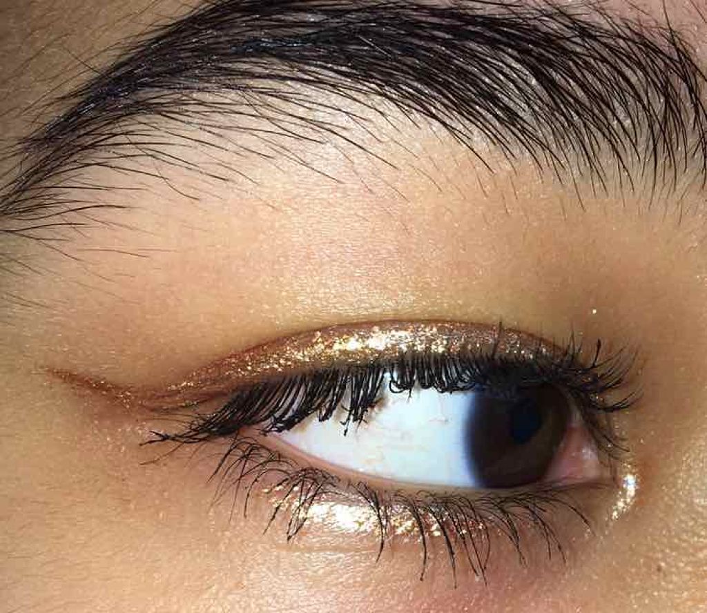 Glitter Loose Powder Make up Brighten Pigment Metallic Shimeer eye shadow/FOCALLURE/単色アイシャドウを使ったクチコミ（2枚目）