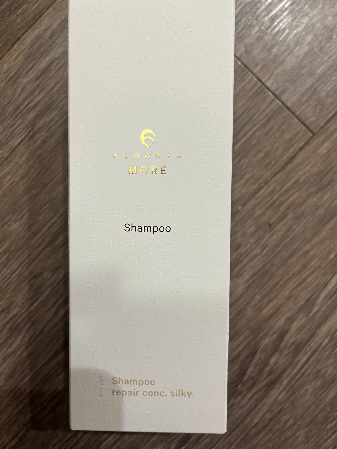 フローディアモア シャンプー リペアコンクメルティー/FLOWDIA/サロンシャンプーを使ったクチコミ(1枚目)