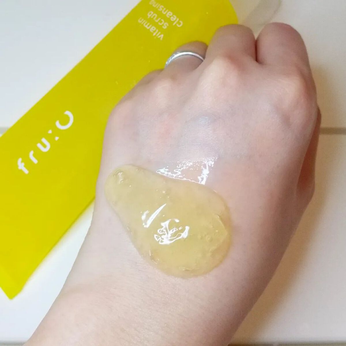 ビタミンスクラブクレンジング/Fru:C/クレンジングジェルを使ったクチコミ（2枚目）