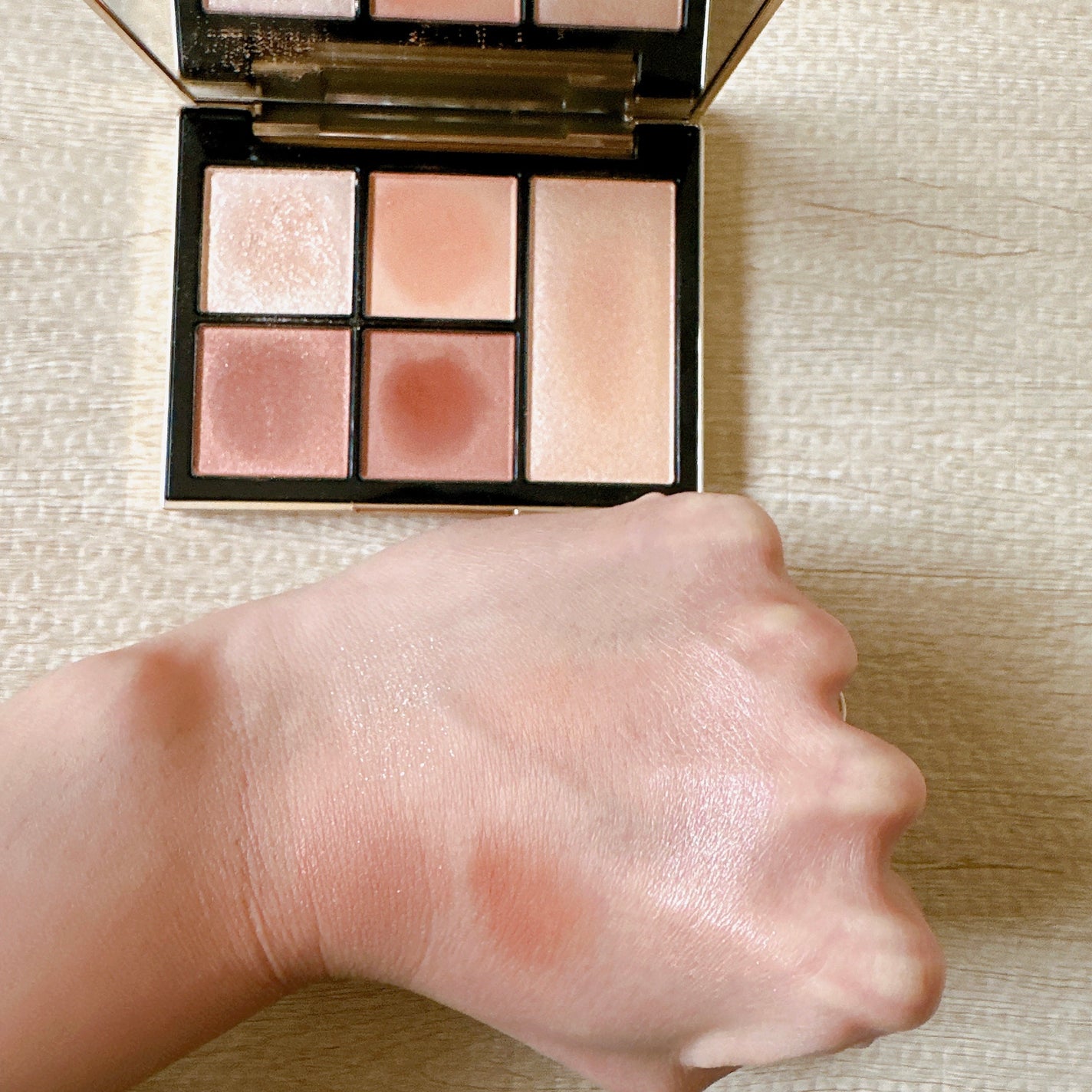 フェイス スタイリスト/SNIDEL BEAUTY/アイシャドウパレットを使ったクチコミ(2枚目)