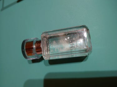 
化粧オイル

ハーバー
スクラワン
30ml

透明


塗ってすぐはオイル感はあるけど…
時間経つとサラサラ🌟
