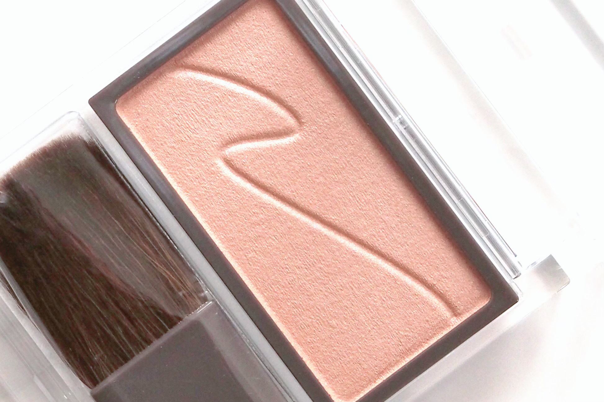 チークブラッシュ/CEZANNE/パウダーチークを使ったクチコミ（3枚目）