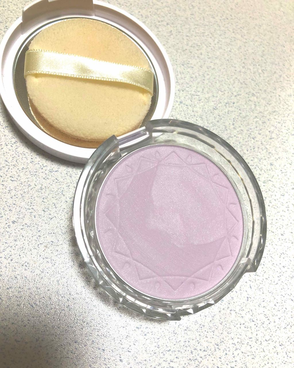 UVクリアフェイスパウダー/CEZANNE/プレストパウダーを使ったクチコミ(1枚目)