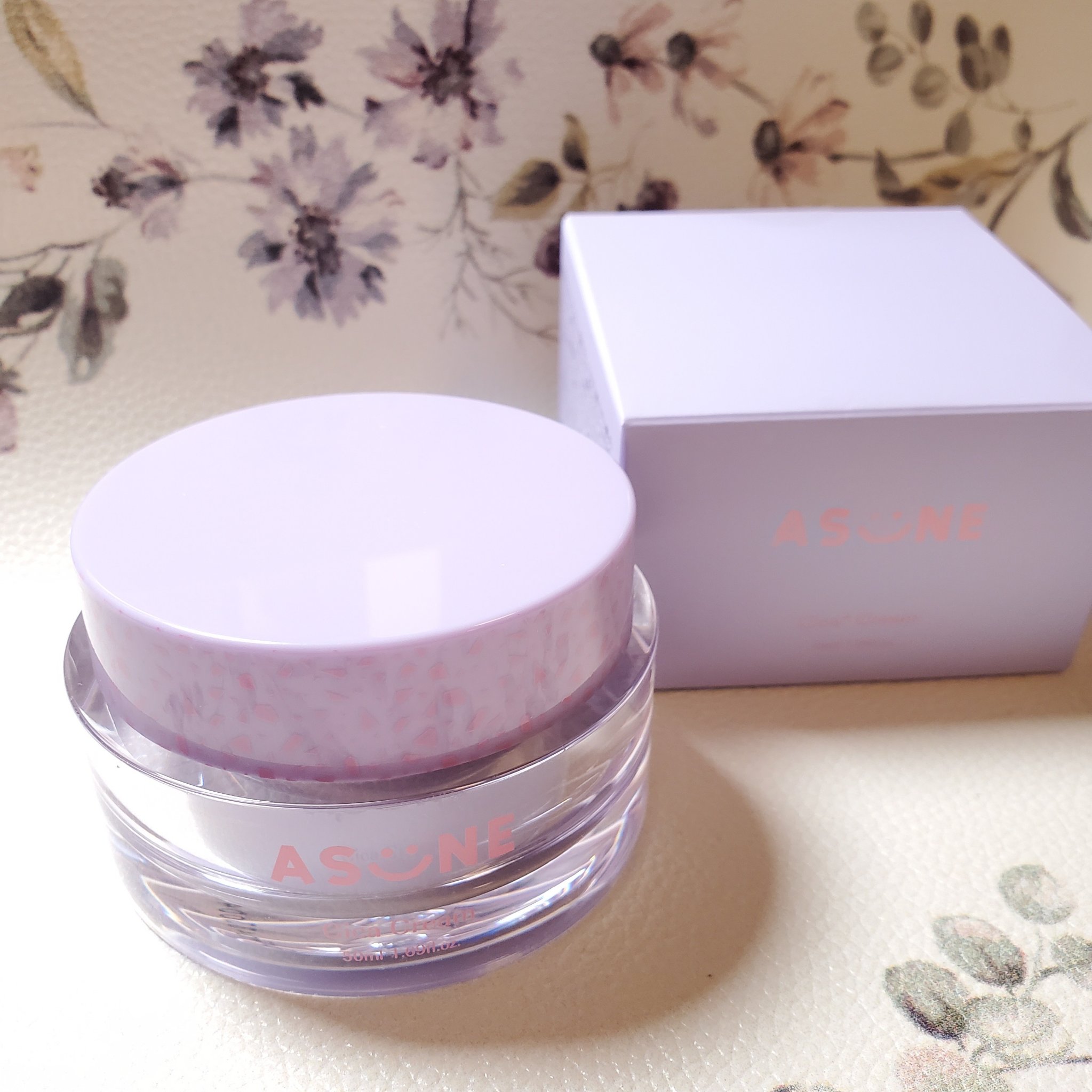 シカクリーム/ASUNE /フェイスクリームを使ったクチコミ（1枚目）