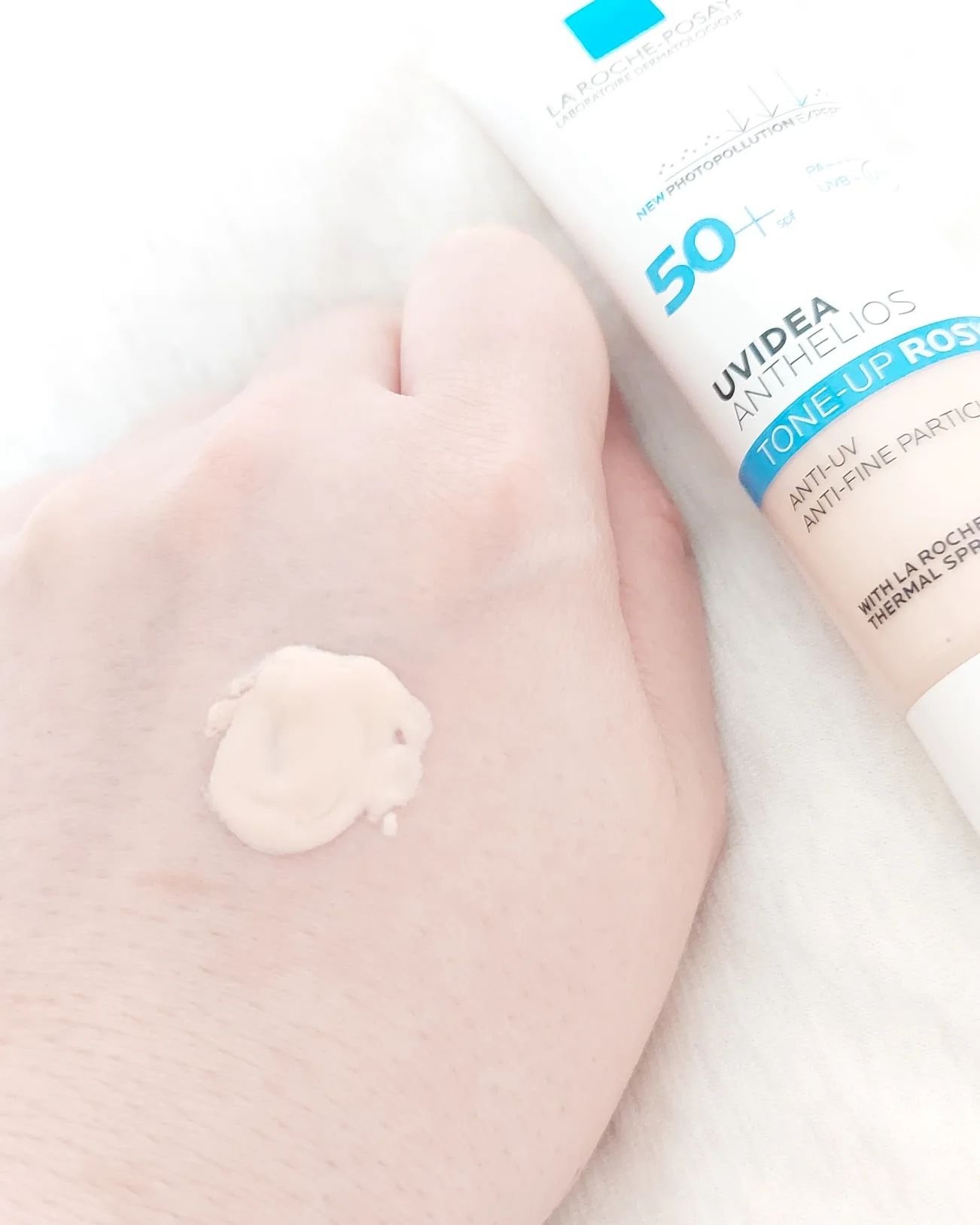 UVイデア XL プロテクショントーンアップ ローズ/ラ ロッシュ ポゼ/日焼け止めクリームを使ったクチコミ（3枚目）