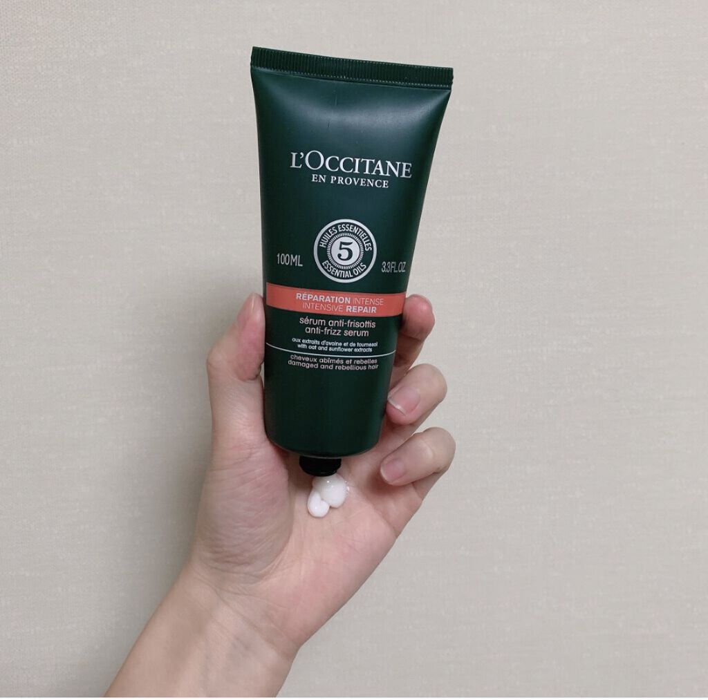 ファイブハーブス リペアリングヘアミルクセラム/L'OCCITANE/ヘアミルクを使ったクチコミ（2枚目）