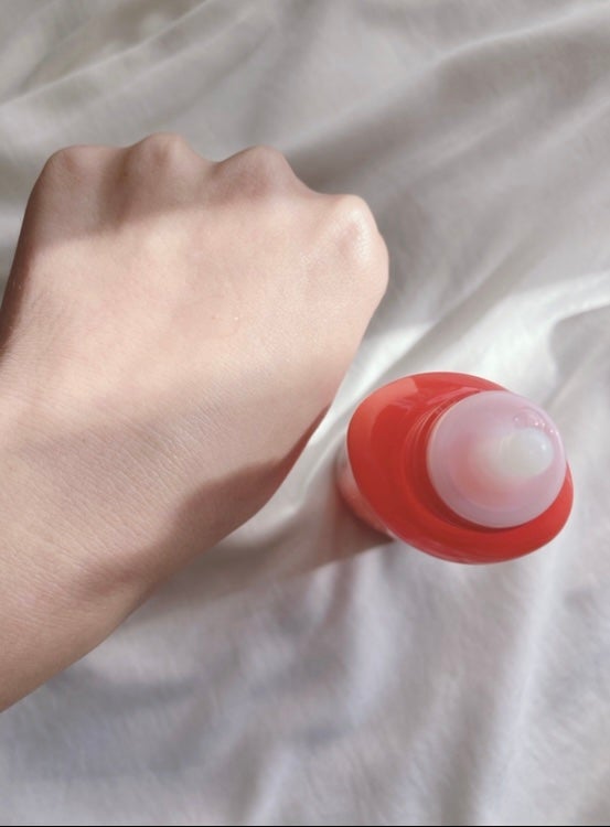 薬用 RJ地肌ケア エッセンス /アピセラピーコスメティクス/頭皮ローションを使ったクチコミ(2枚目)