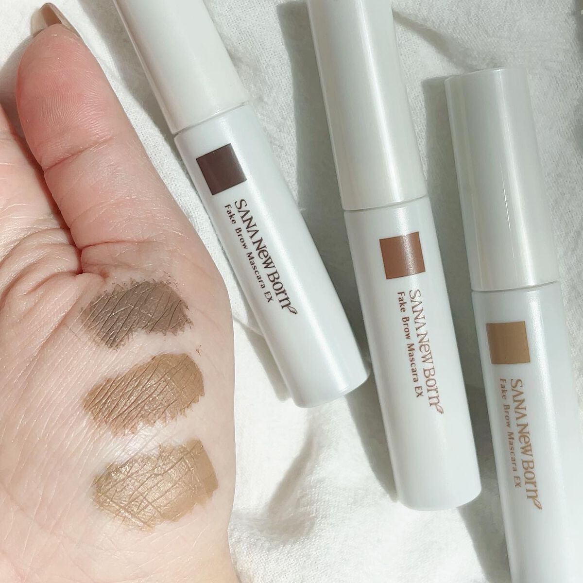 フェイクブロウマスカラEX/サナ ニューボーン/眉マスカラを使ったクチコミ（1枚目）