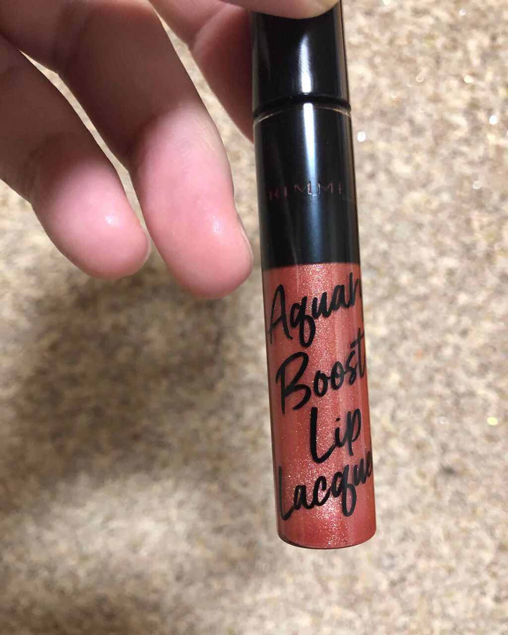 アクアリィ ブースト リップラッカー 008/リンメル ロンドン/リップグロスを使ったクチコミ（1枚目）