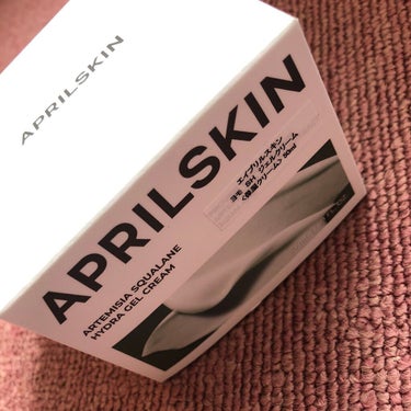 APRILSKIN ヨモギクリームのクチコミ「Qoo10のサンプルマーケットで当選して、Aprilskinのヨモギクリームを頂きました。

.....」（1枚目）