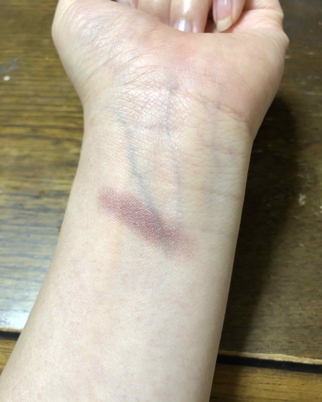 アディクション ザ アイシャドウ 136 Black Rose★限定色/ADDICTION/単色アイシャドウを使ったクチコミ（3枚目）