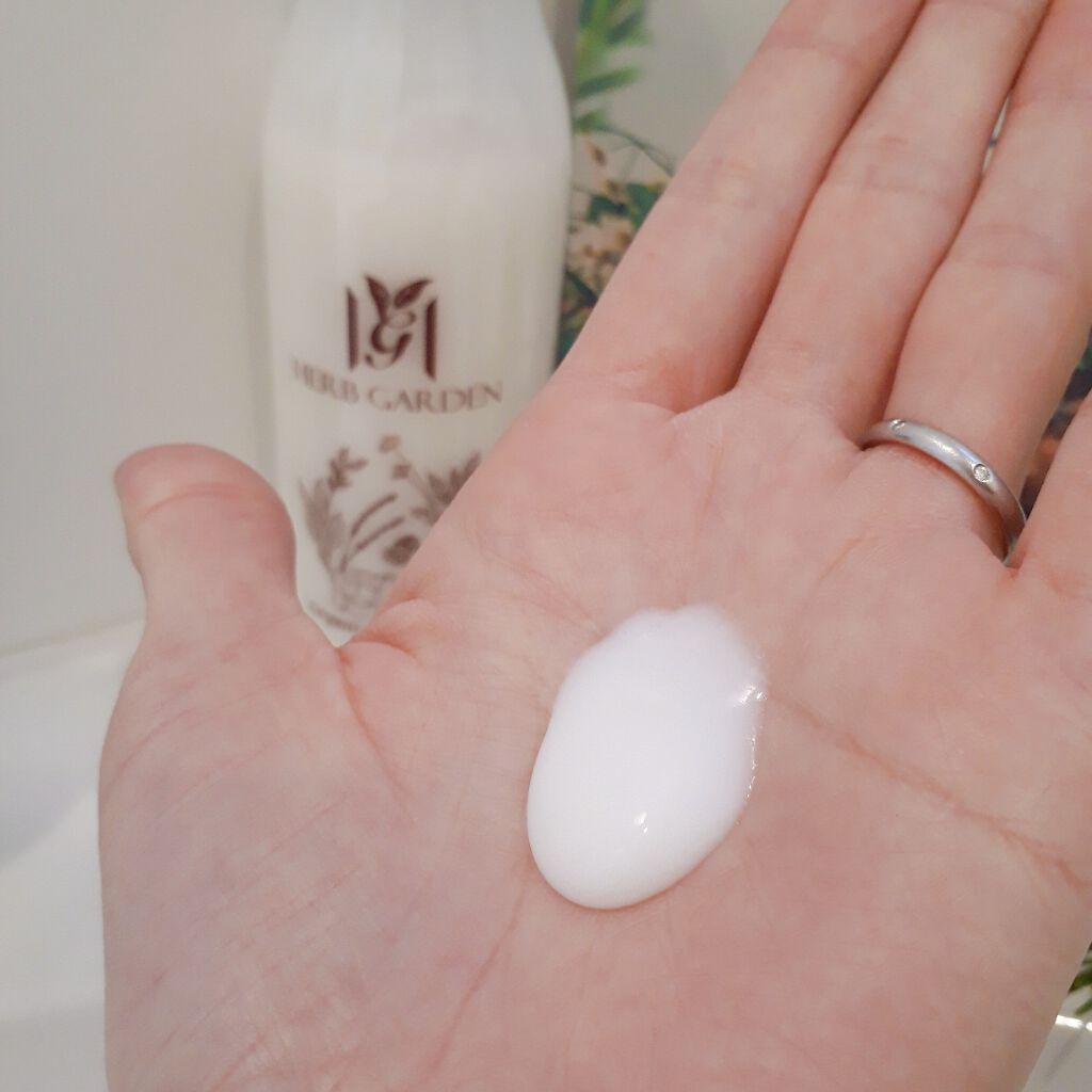 ハーバニエンス シャンプー・コンディショナー(シトラス＆ラベンダー)/HERBANIENCE/市販シャンプーを使ったクチコミ（3枚目）