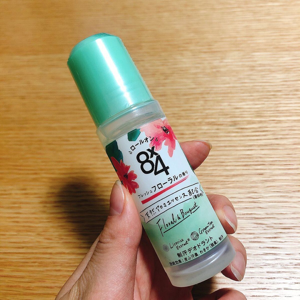 ロールオン フレッシュフローラルの香り/8x4/デオドラント・制汗剤を使ったクチコミ(1枚目)