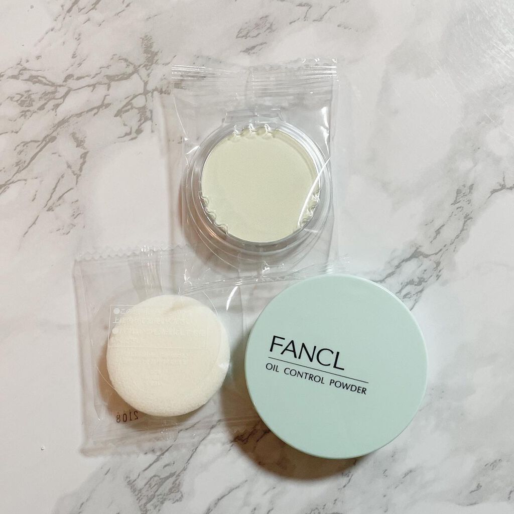 オイルコントロールパウダー<医薬部外品>/ファンケル/プレストパウダーを使ったクチコミ(2枚目)