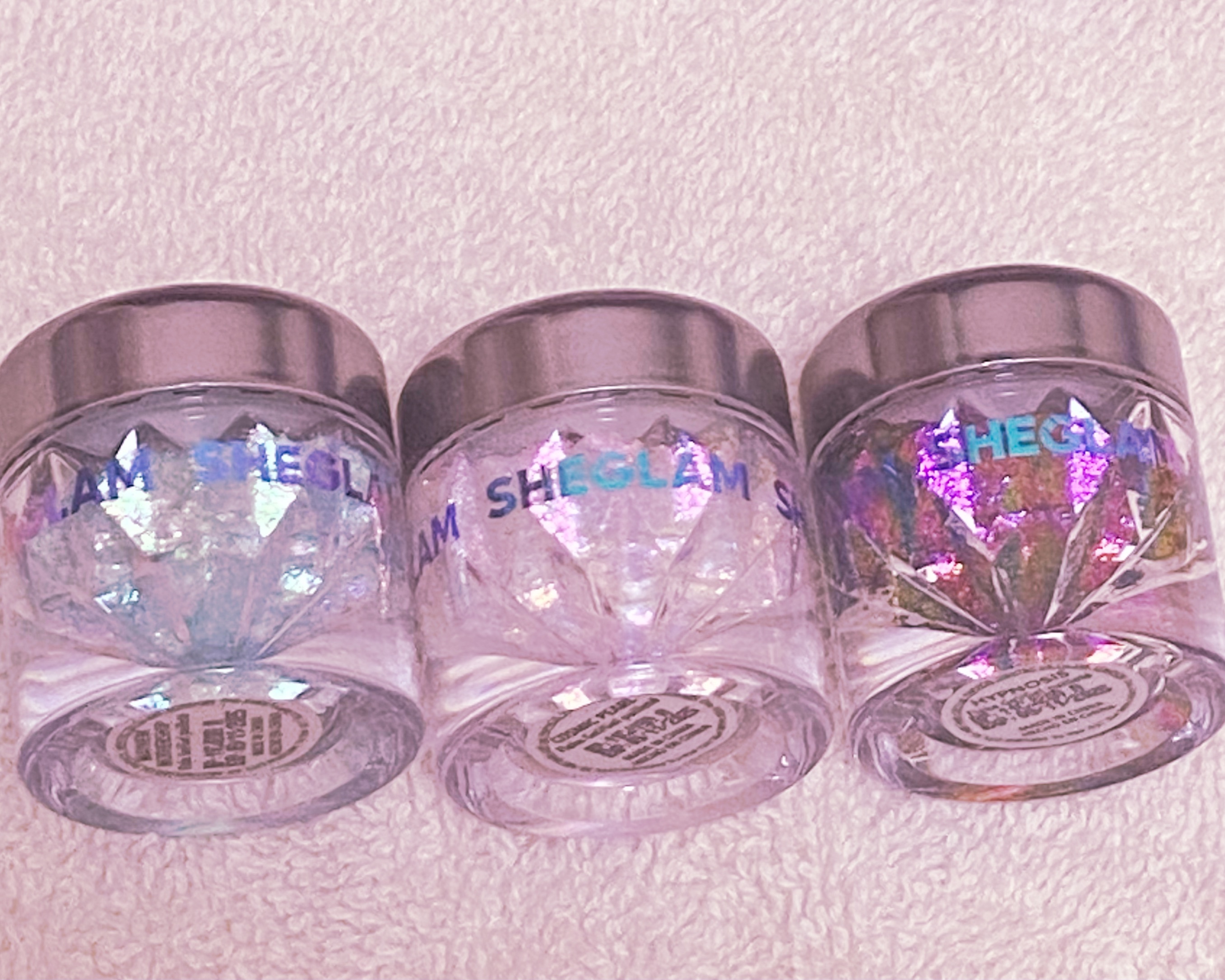 クロマゾーンマルチクローム　フレークジェル/SHEGLAM/ジェル・クリームアイシャドウを使ったクチコミ（1枚目）