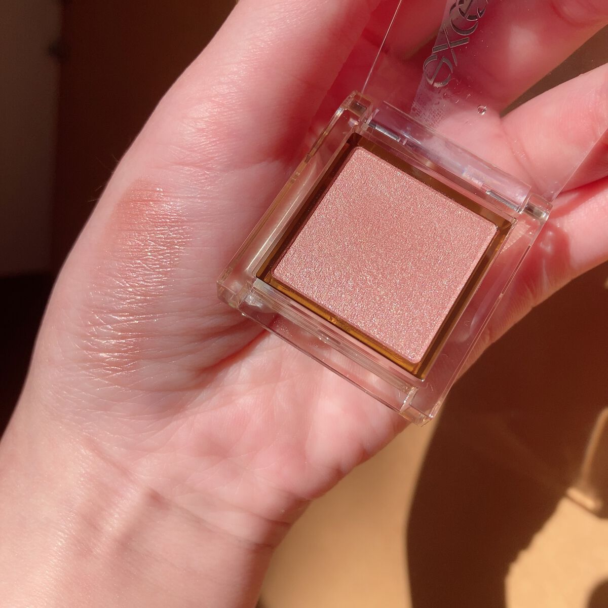 アイプランナー/excel/単色アイシャドウを使ったクチコミ（2枚目）