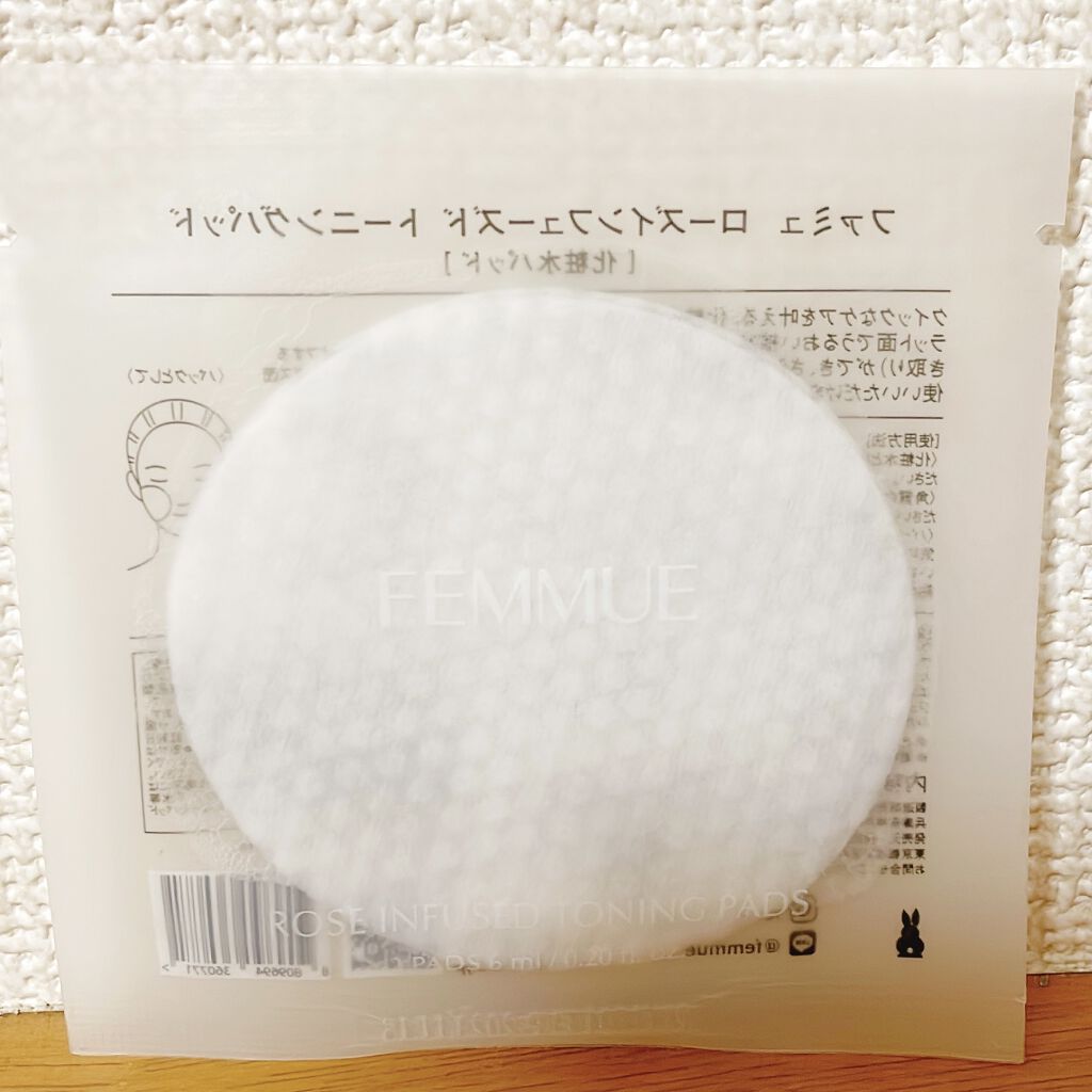 ローズインフューズド トーニングパッド/FEMMUE/拭き取り化粧水を使ったクチコミ（3枚目）